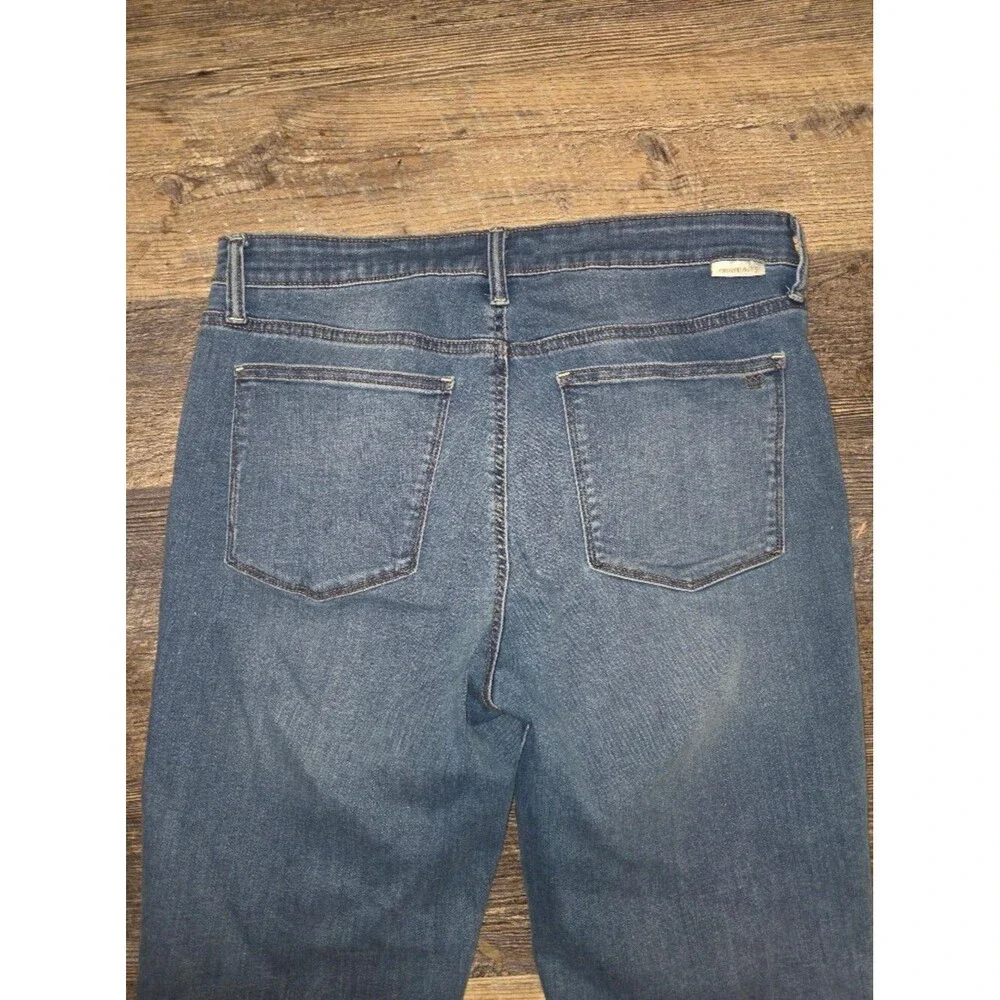 Crown & Ivy Mid Rise Straight Leg Jeans